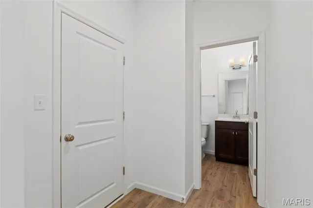 $379,900 | 2 Fieldcrest At Grove, St. Louis, MO 63123