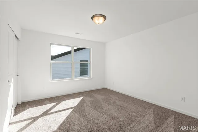 $379,900 | 2 Fieldcrest At Grove, St. Louis, MO 63123