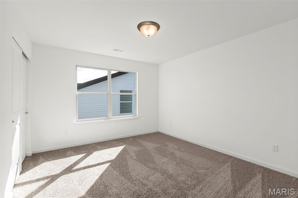 2 Fieldcrest At Grove St. Louis, MO 63123 - Photo 6 of 23