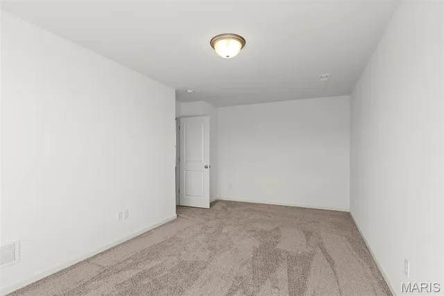 $379,900 | 2 Fieldcrest At Grove, St. Louis, MO 63123