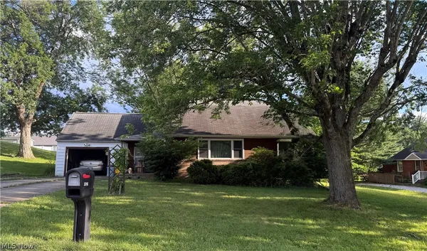 $120,000 | 3314 Lee Street Northwest, North Canton, OH 44720