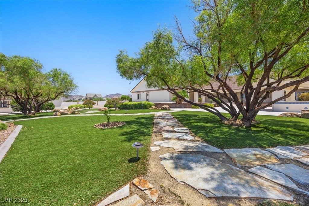 640 Quail Covey Road Henderson, NV 89002 - Photo 46 of 75 View of Backyard