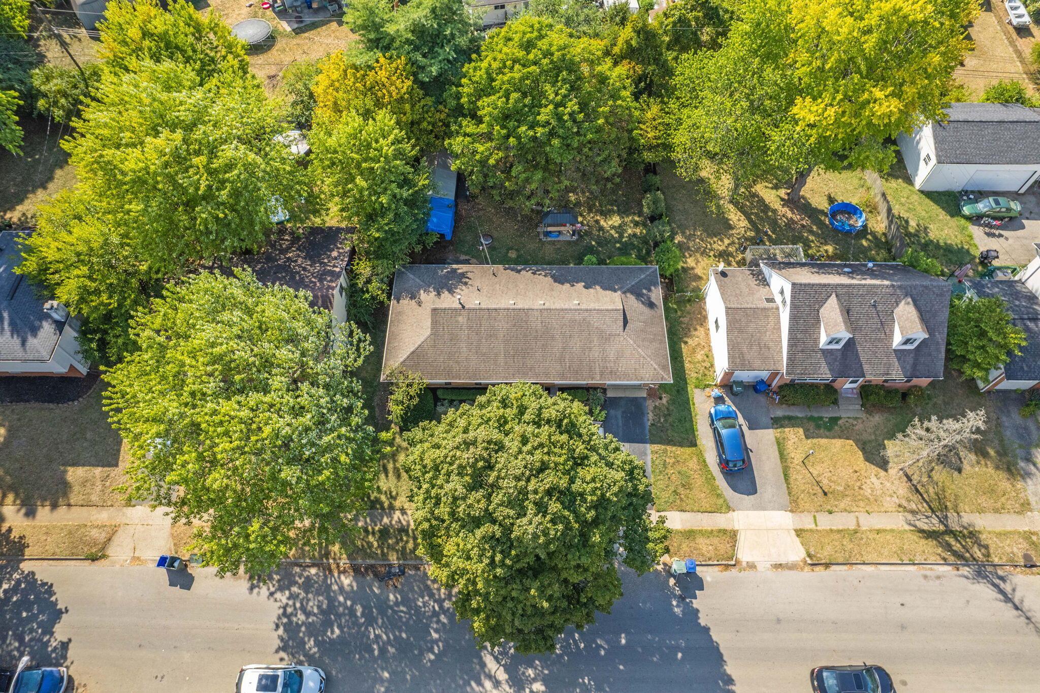 2815 Maywood Road Columbus, OH 43232 - Photo 6 of 45 6-web-or-mls-DJI_0046