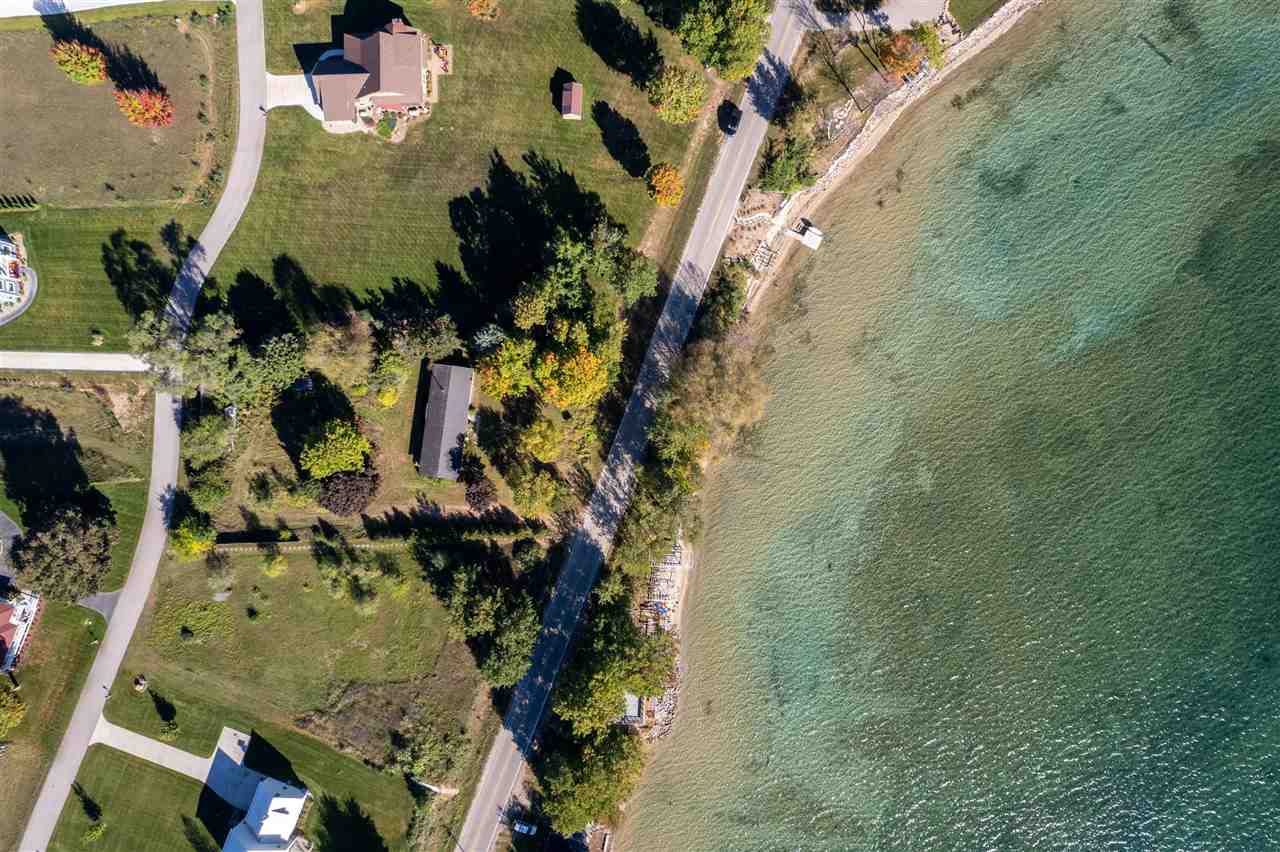 15517 Bluff Road Traverse City, MI 49686 - Photo 7 of 64 1894483-6.JPG