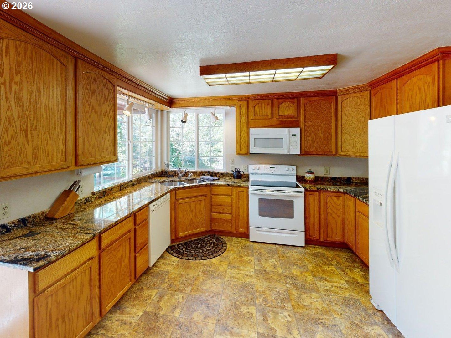 1008 Winchuck River Road Brookings, OR 97415 - Photo 14 of 48 Kitchen