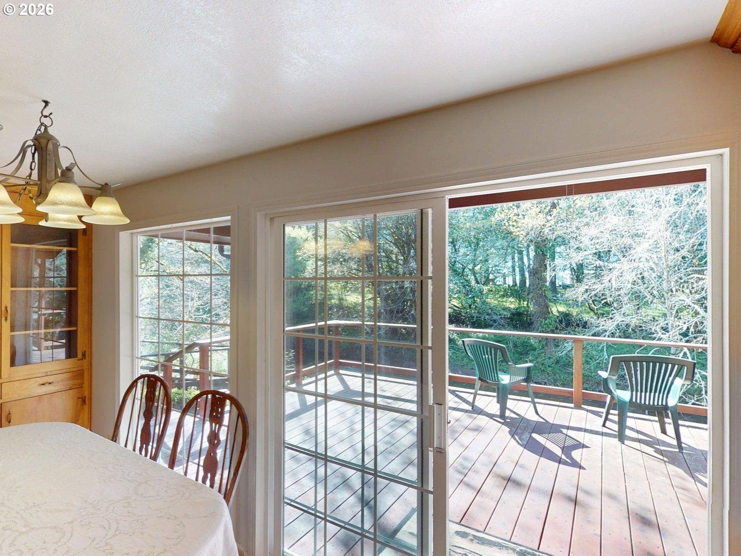 1008 Winchuck River Road Brookings, OR 97415 - Photo 15 of 48 Dining Area