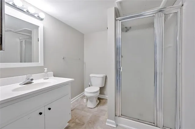 a view of a bench in a backyard