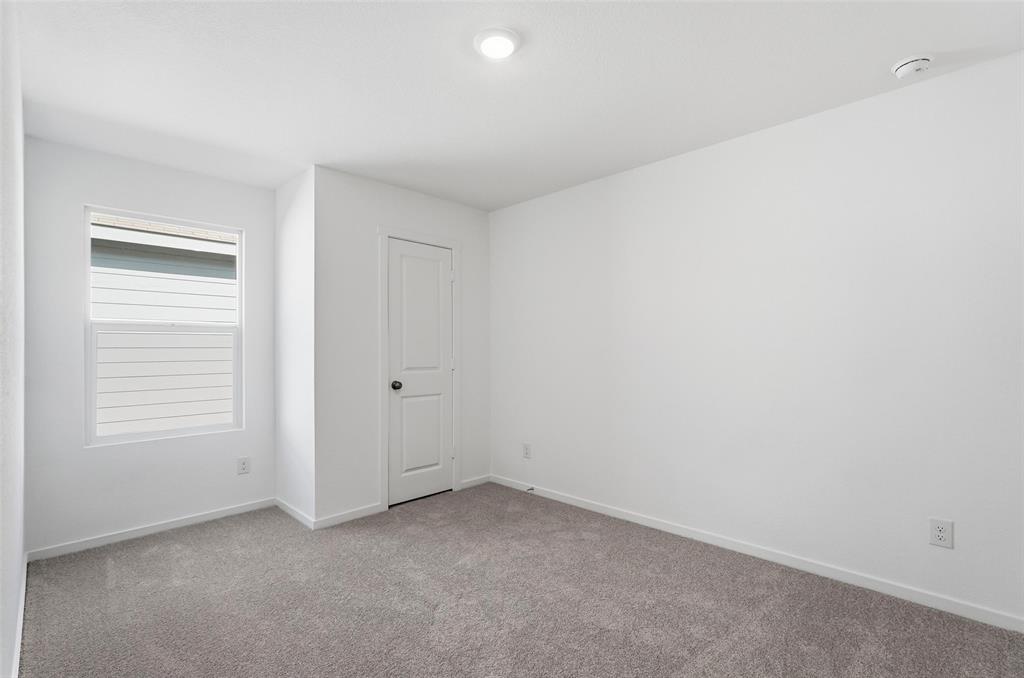 3919 Selawik Street Sherman, TX 75090 - Photo 10 of 21