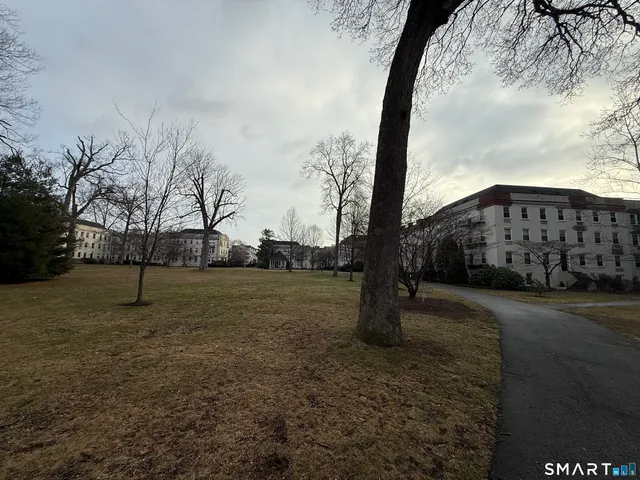 $195,000 | 140 Summer Street, Unit 1D, Stamford, CT 06901