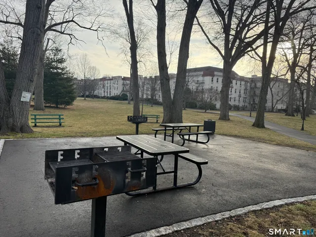 $195,000 | 140 Summer Street, Unit 1D, Stamford, CT 06901