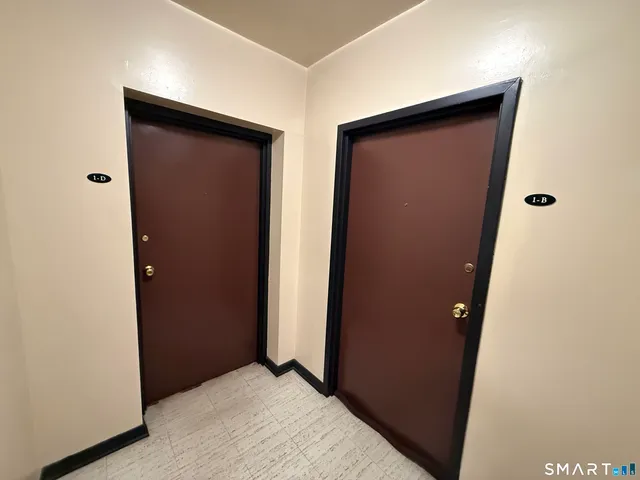 $195,000 | 140 Summer Street, Unit 1D, Stamford, CT 06901