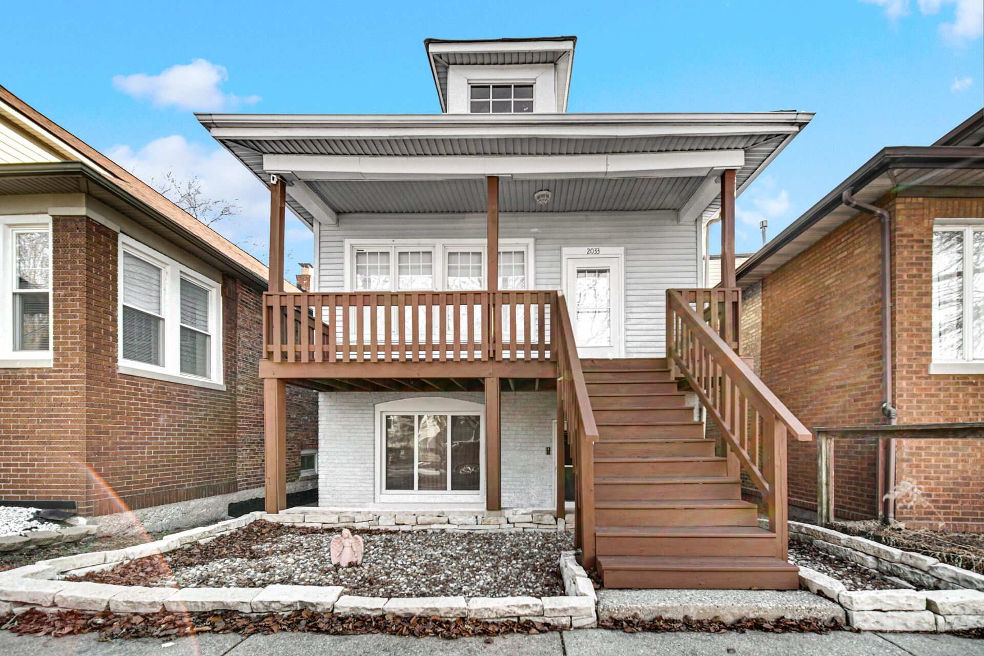 2033 Davidson Place Whiting, IN 46394 - Photo 31 of 32 1920x1280