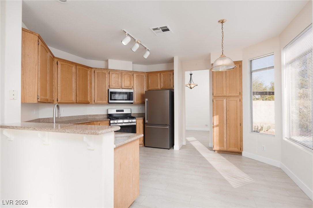 1828 Jack Rabbit Way Las Vegas, NV 89128 - Photo 12 of 39