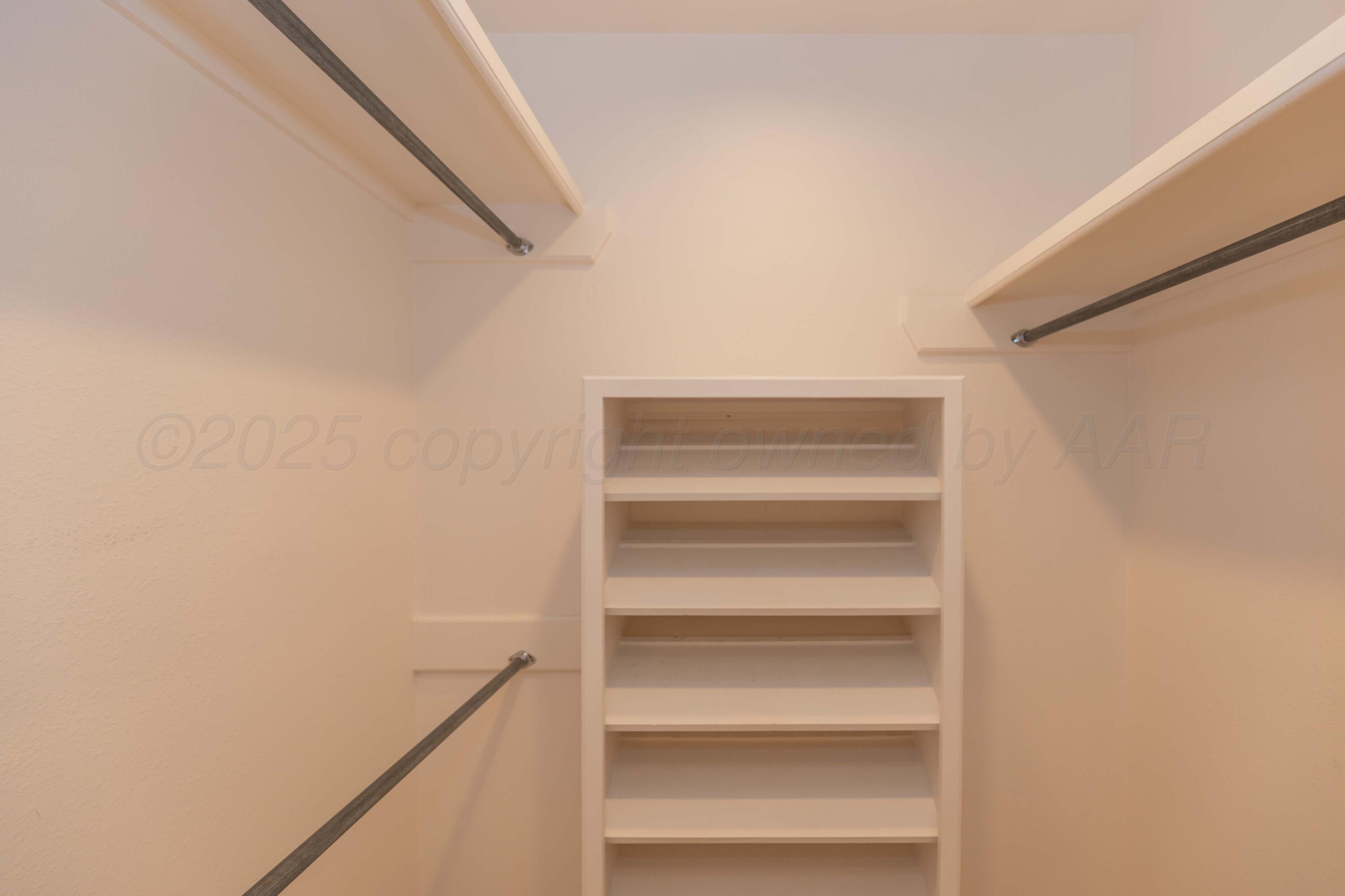 1615 South Bryan Street, Unit 11 Amarillo, TX 79102 - Photo 26 of 41 PRIMARY CLOSET VIEW 2