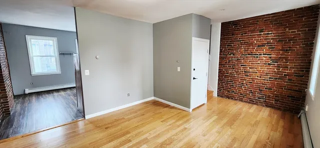 $3,050 | 3 Wilbur Court, Unit 2, Boston, MA 02128