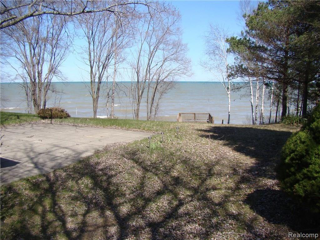 3834 Lakeshore Road Deckerville, MI 48427 - Photo 25 of 64 DSC06781.JPG
