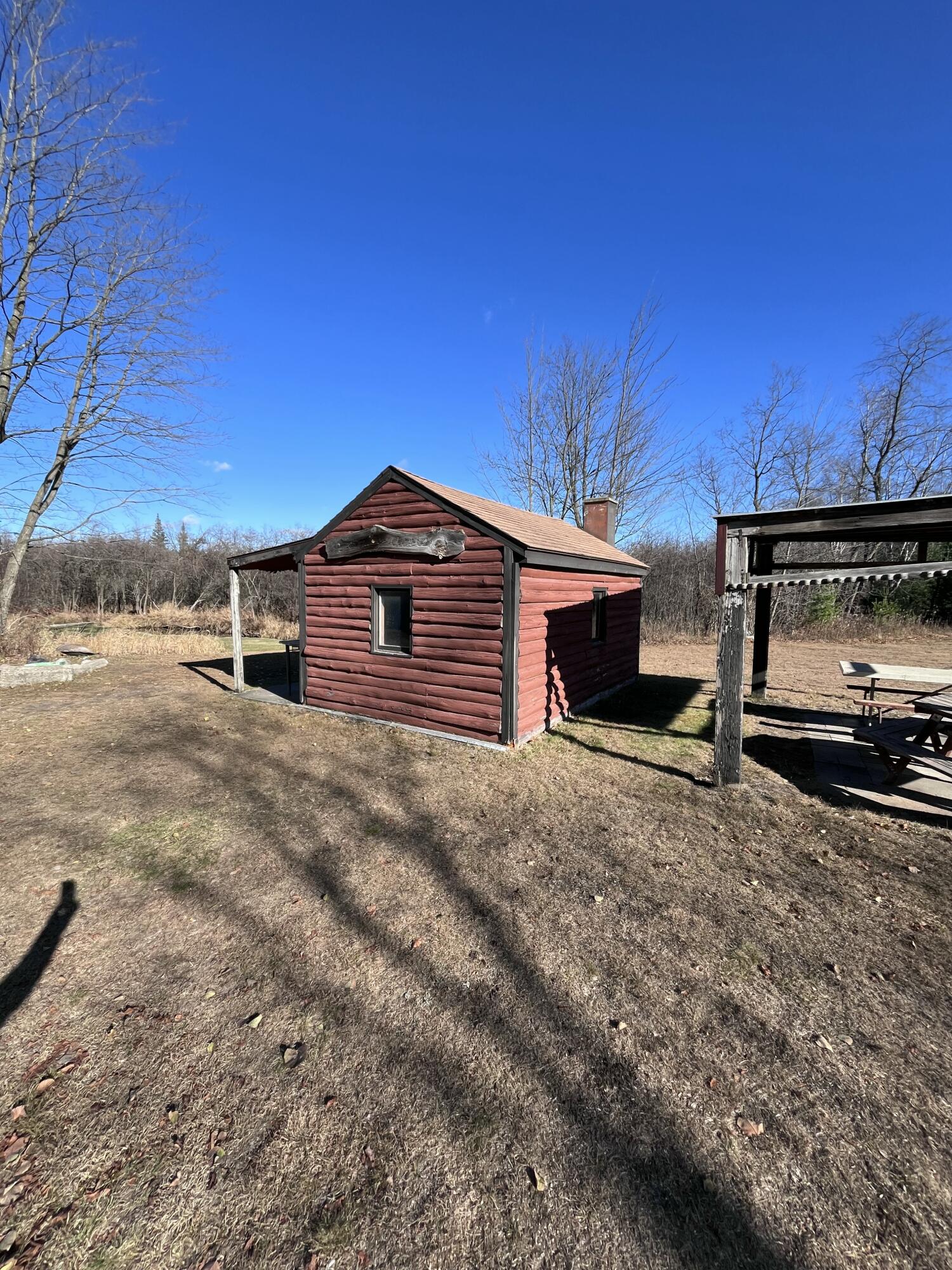9 South 9 Mile Road Falmouth, MI 49632 - Photo 5 of 40 Small Cabin