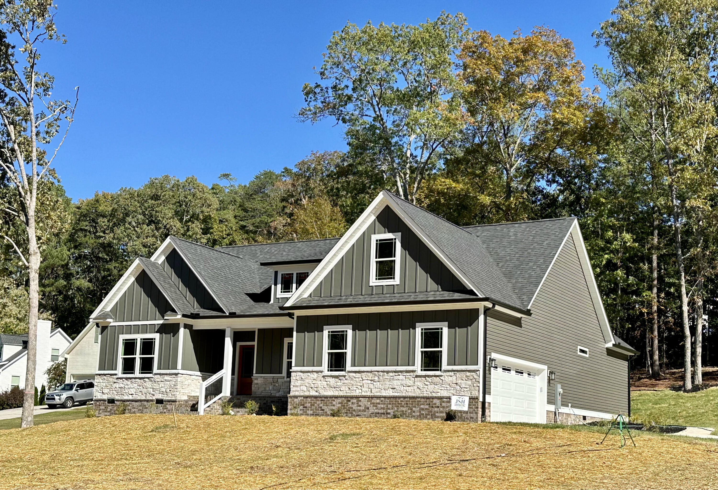 31 Hope Drive Rock Spring, GA 30739 - Photo 2 of 18 8D0EB165-4DFE-4647-B2DA-7E069F99BDE9_1_2