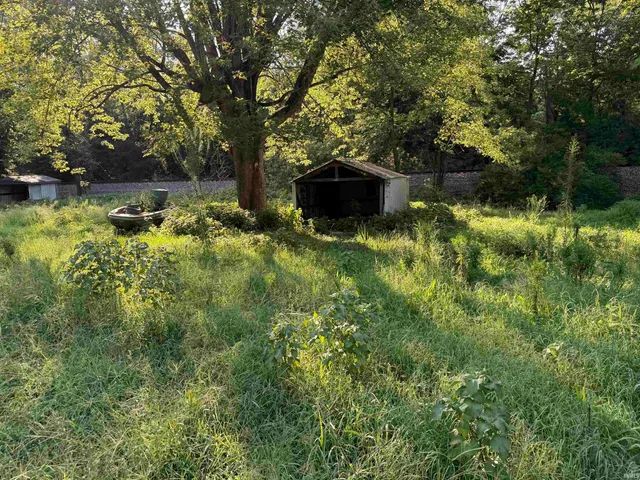 $39,900 | 502 Washington Street, Hazleton, IN 47640