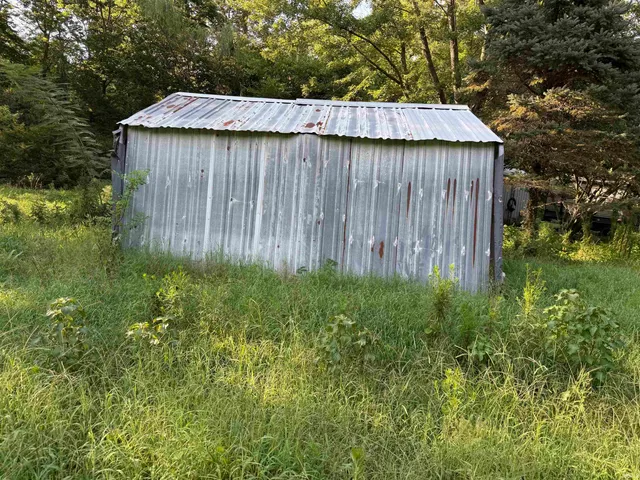 $39,900 | 502 Washington Street, Hazleton, IN 47640