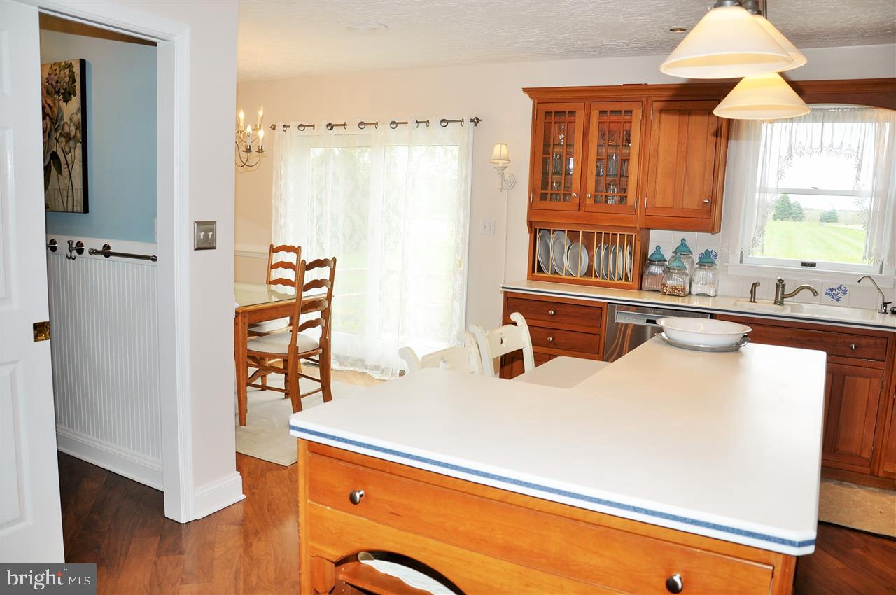 998 Kendale Road Red Lion, PA 17356 - Photo 8 of 36 Gallery Image 8
