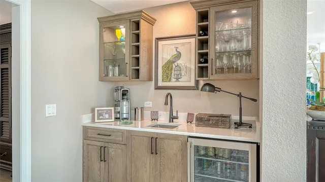 $4,795,000 | 878 Freeling Drive, Sarasota, FL 34242