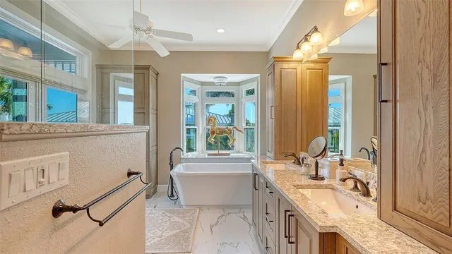 $4,795,000 | 878 Freeling Drive, Sarasota, FL 34242