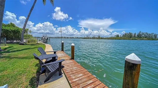 $4,795,000 | 878 Freeling Drive, Sarasota, FL 34242