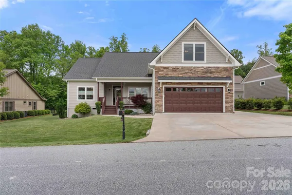 $650,000 | 806 Blacksmith Run Drive, Hendersonville, NC 28792