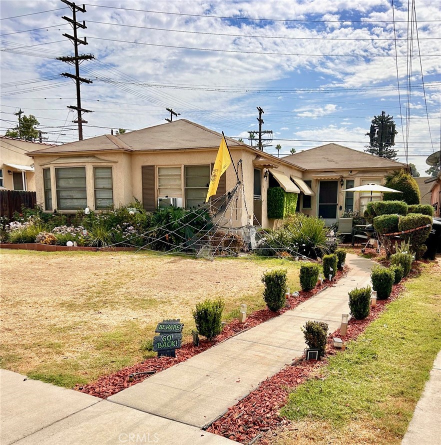 614 Arden Avenue Glendale, CA 91202 - Photo 1 of 8 Walkway to property