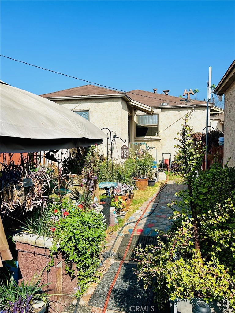 614 Arden Avenue Glendale, CA 91202 - Photo 5 of 8 rear of property