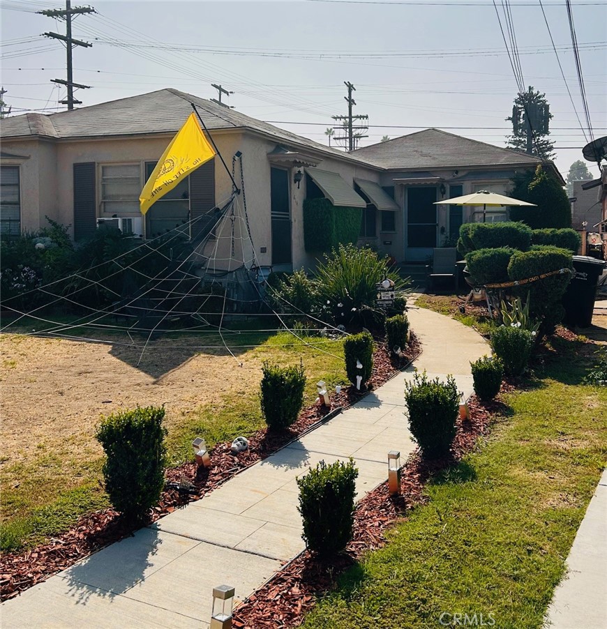 614 Arden Avenue Glendale, CA 91202 - Photo 8 of 8 entry pathway