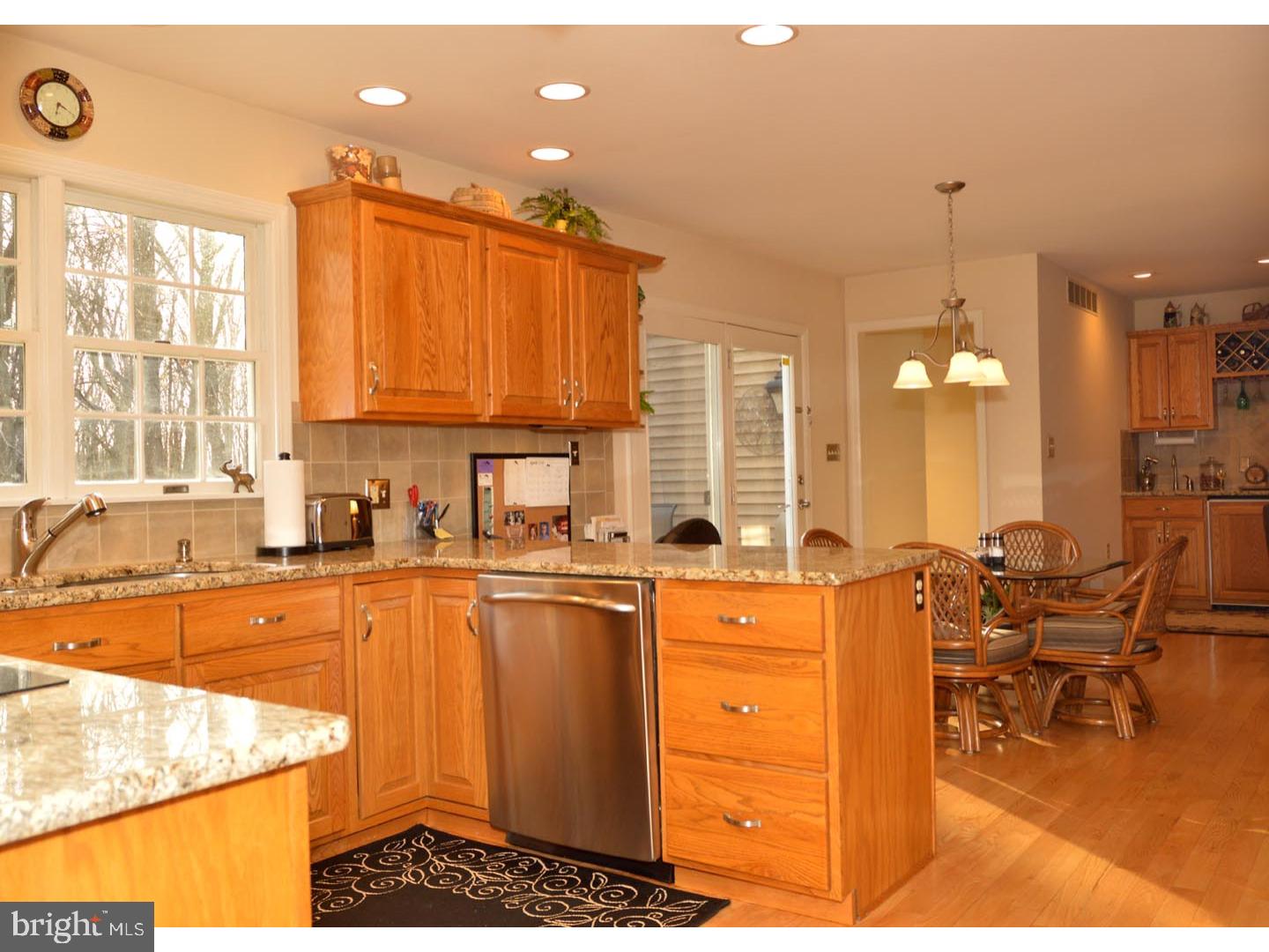 14 Ginger Road Chesterfield, NJ 08515 - Photo 12 of 25 Breakfast Room