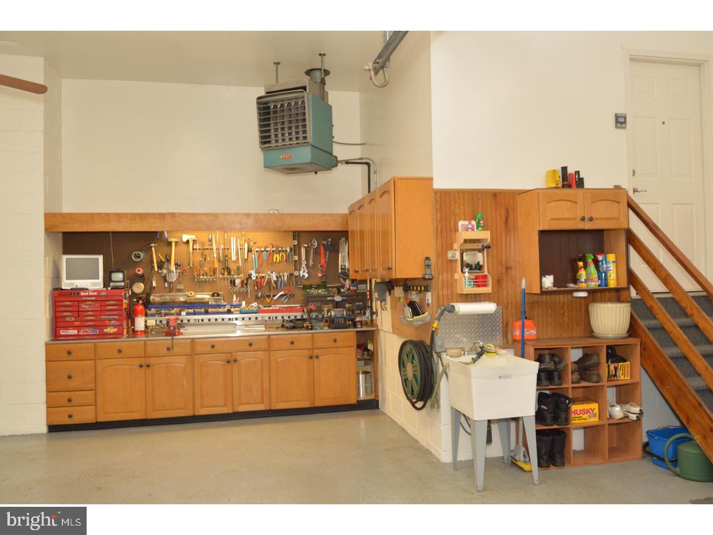 14 Ginger Road Chesterfield, NJ 08515 - Photo 17 of 25 Garage