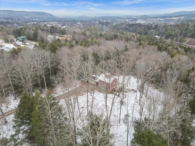 $550,000 | 531 Beacon Hill Road, Morristown, VT 05661