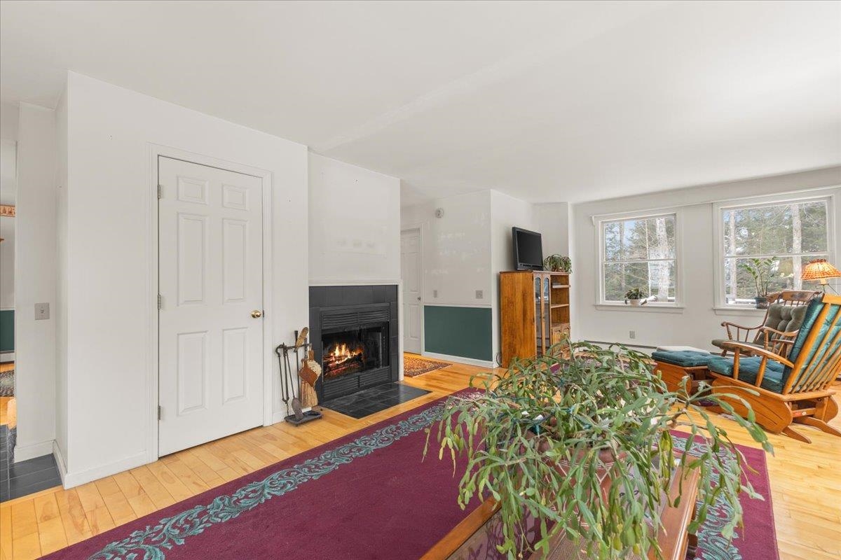 531 Beacon Hill Road Morristown, VT 05661 - Photo 6 of 33