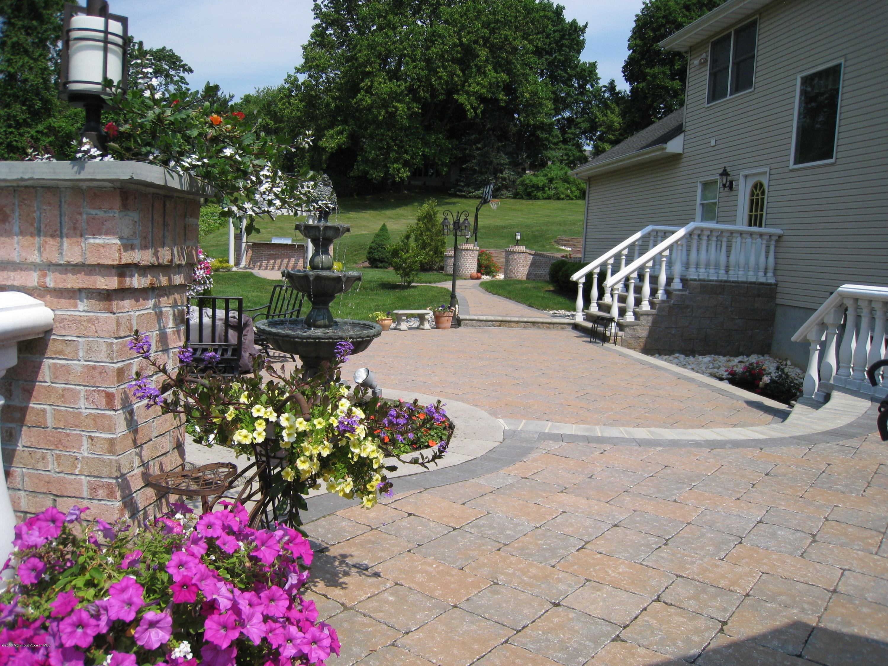 263 South Holland Road Holmdel, NJ 07733 - Photo 32 of 34 Multi Level patio