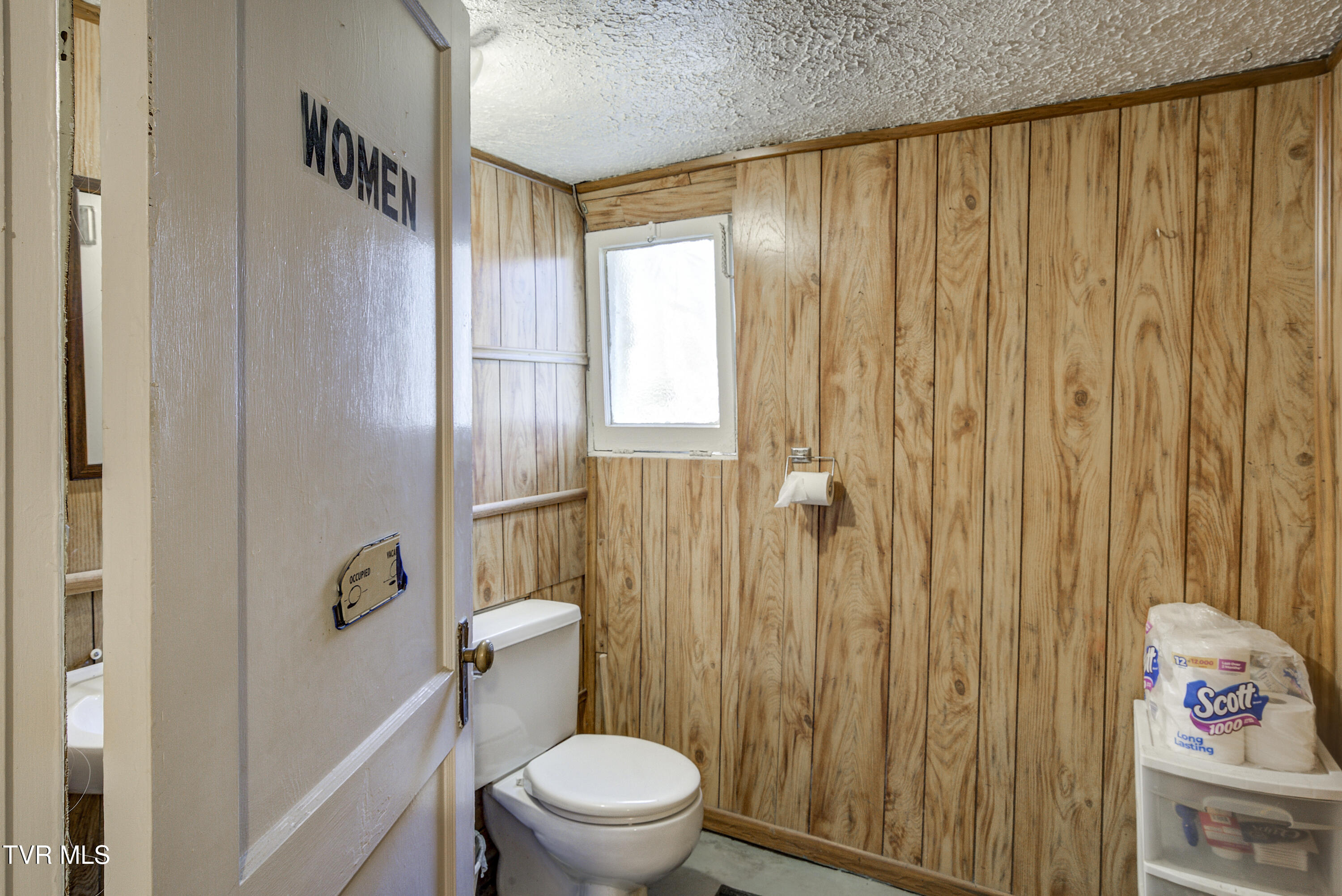 304 Merry Drive Elizabethton, TN 37643 - Photo 38 of 61 Merry-37