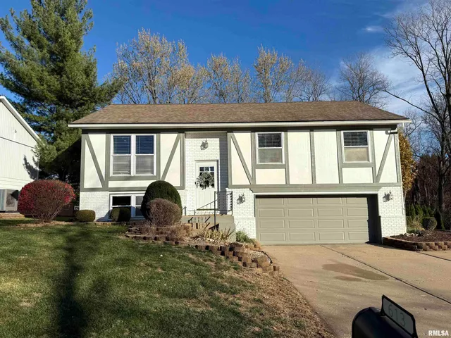 $250,000 | 613 South 43rd Street, Quincy, IL 62305