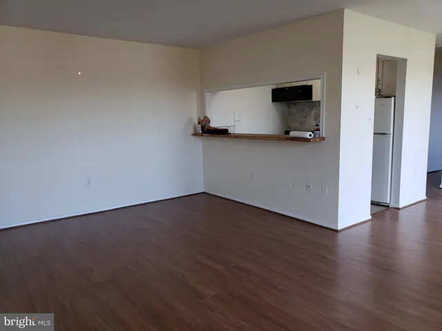 $1,695 | 12701 Lotte Drive, Unit 302, Woodbridge, VA 22192