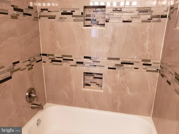 $1,650 | 12701 Lotte Drive, Unit 302, Woodbridge, VA 22192