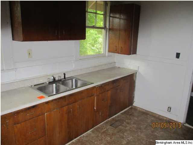 5309 Acadia Terrace Fairfield, AL 35064 - Photo 8 of 9
