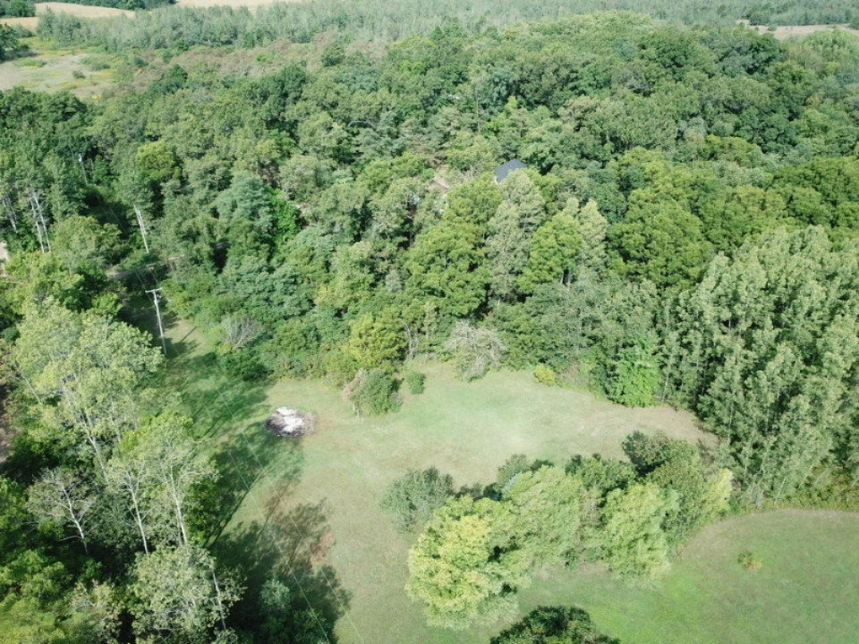 11440 Ellis Road Belding, MI 48809 - Photo 1 of 44 IMG_1316