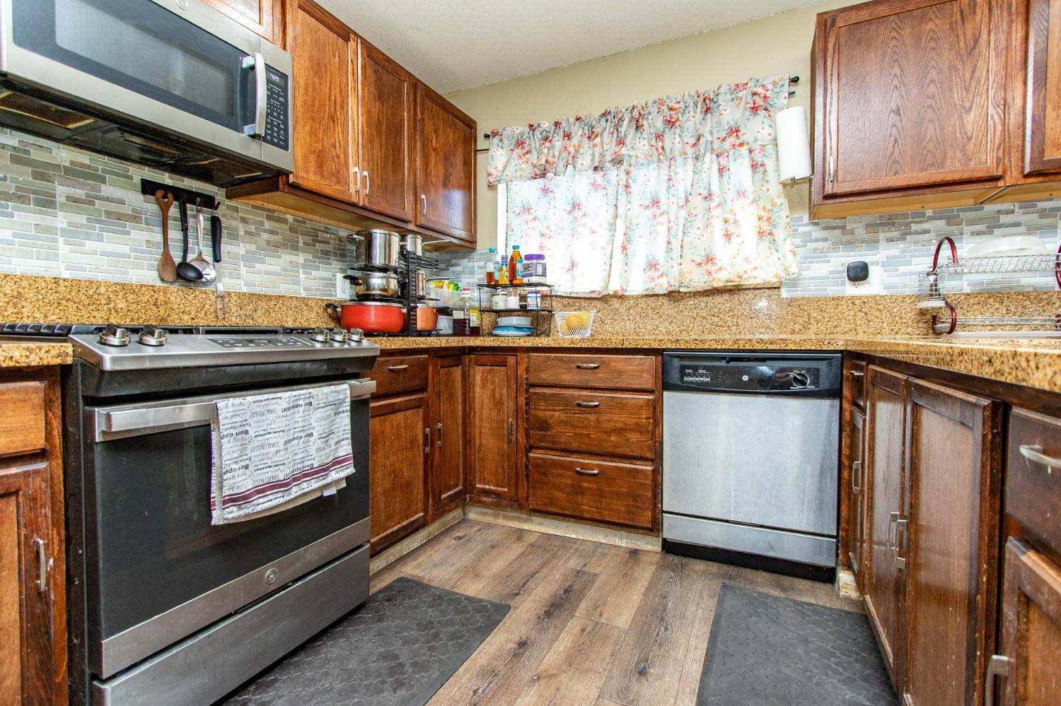 5467 9th Street Keyes, CA 95328 - Photo 12 of 43