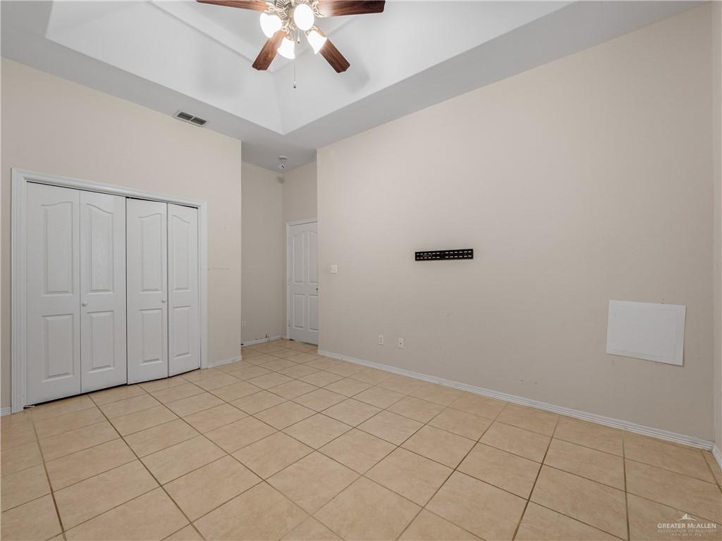 4414 Water's Edge Harlingen, TX 78552 - Photo 15 of 32 a view of an empty room
