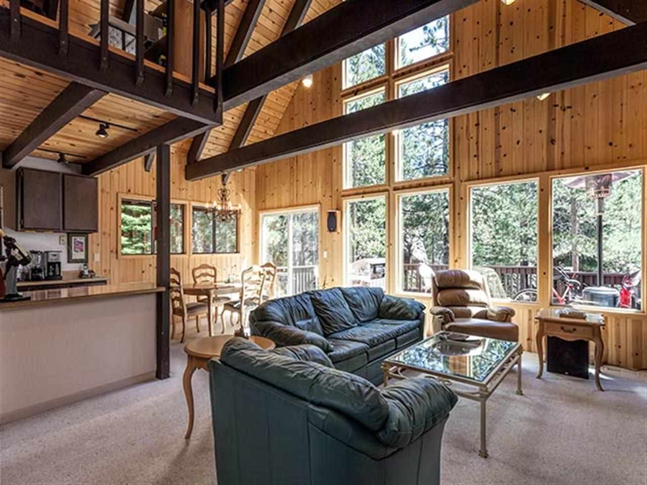 12737 Hillside Drive Truckee, CA 96161 - Photo 2 of 14