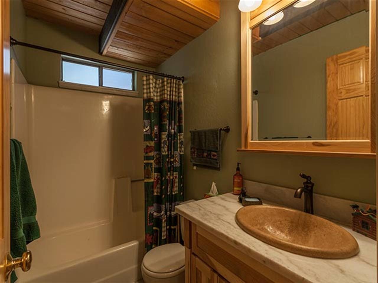 12737 Hillside Drive Truckee, CA 96161 - Photo 7 of 14