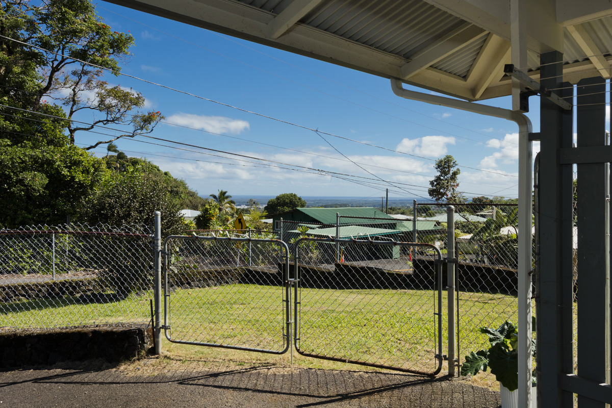 49 Iiwipolena Road Hilo, HI 96720 - Photo 24 of 30 a view of a glass door