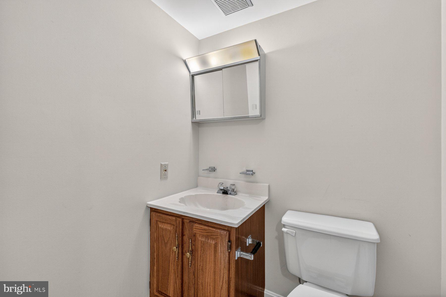 15001 Notley Road Silver Spring, MD 20905 - Photo 44 of 55