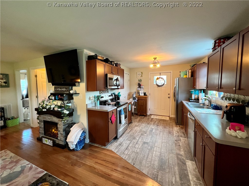 62 Lima Road Point Pleasant, WV 25550 - Photo 10 of 38 Gallery Image 10